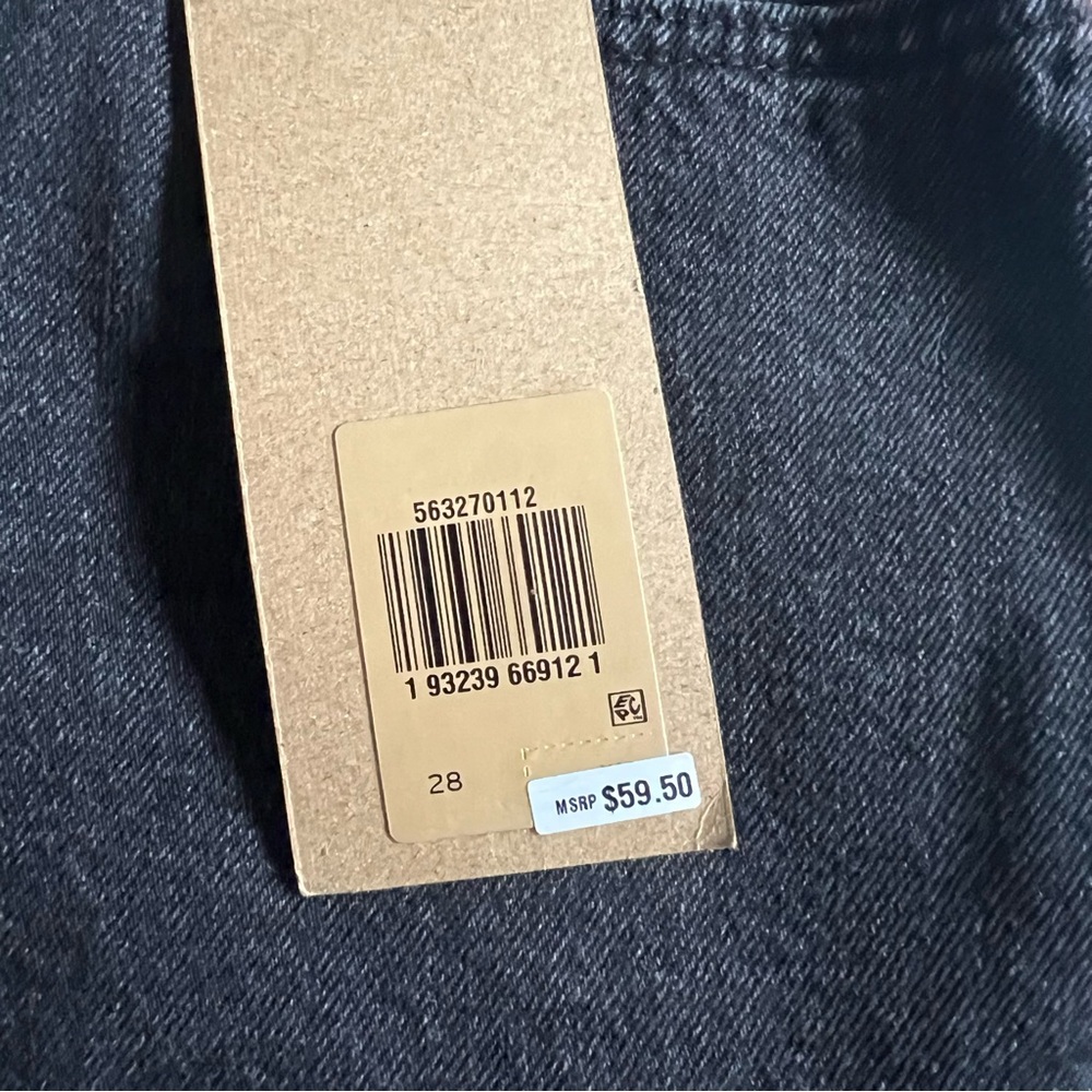 Levi's 501 Black Denim Jean Shorts - Picture 4 of 4
